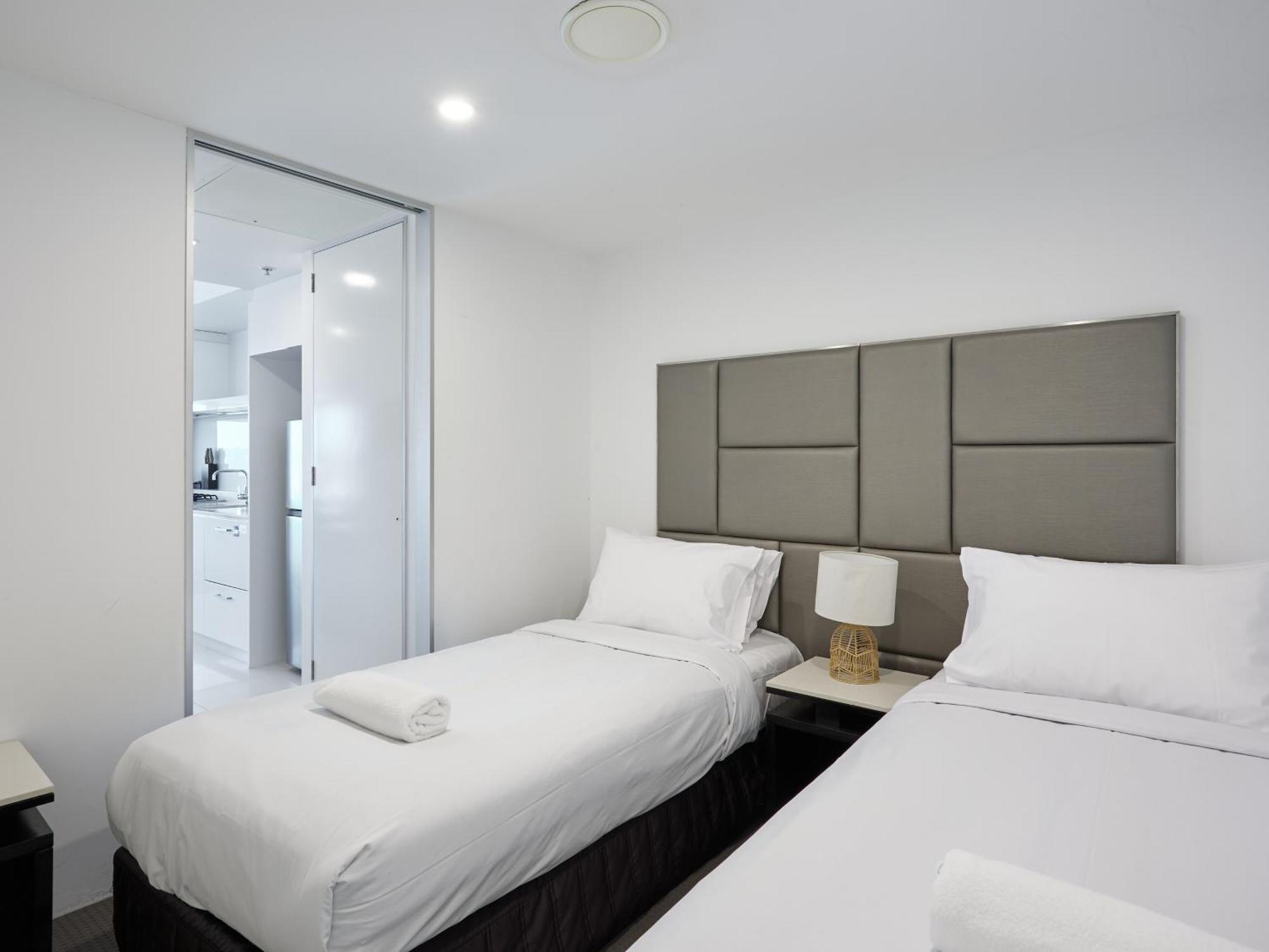 Serain Residences On 9 Hamilton Avenue Gold Coast Dış mekan fotoğraf