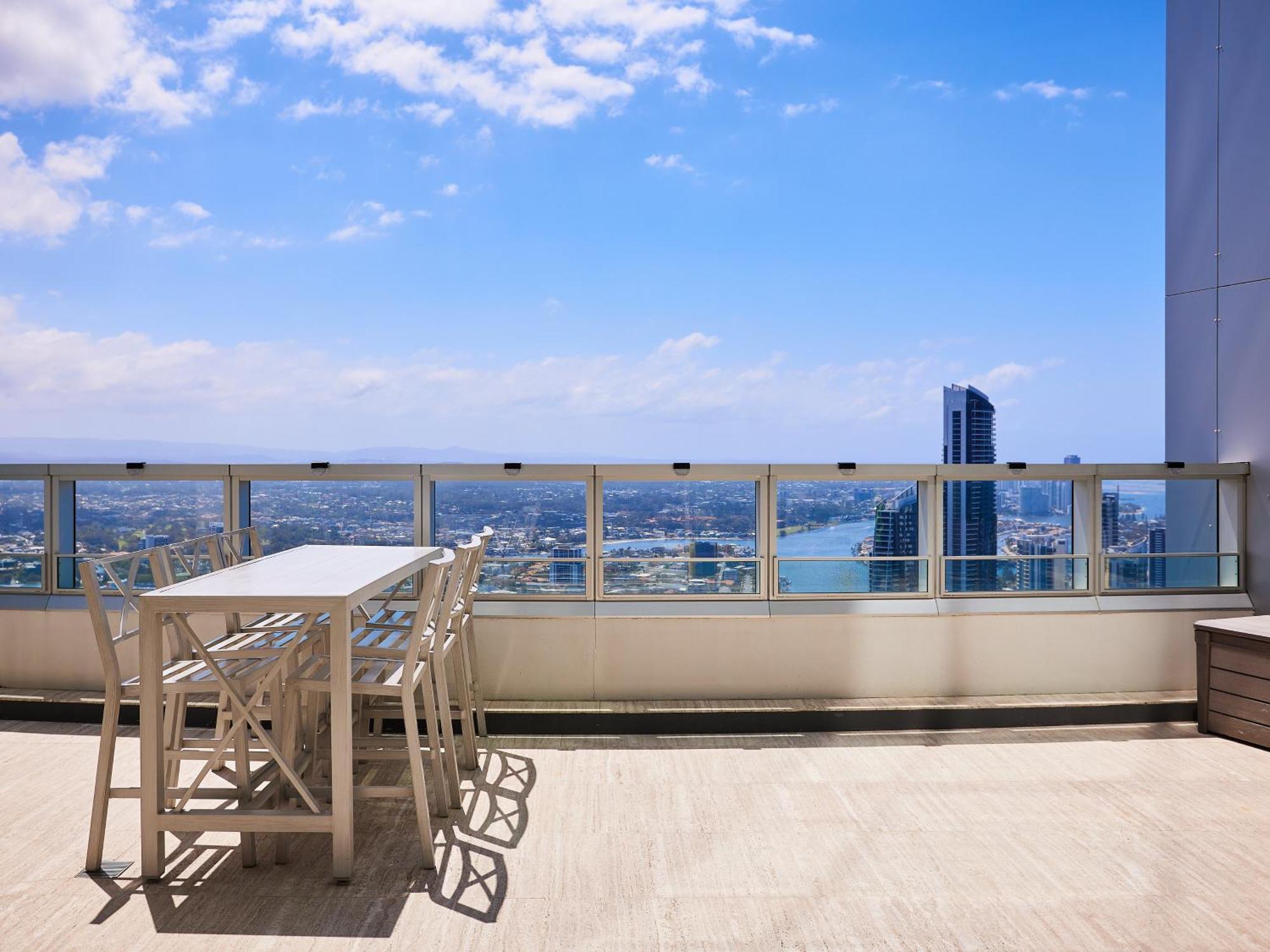 Serain Residences On 9 Hamilton Avenue Gold Coast Dış mekan fotoğraf