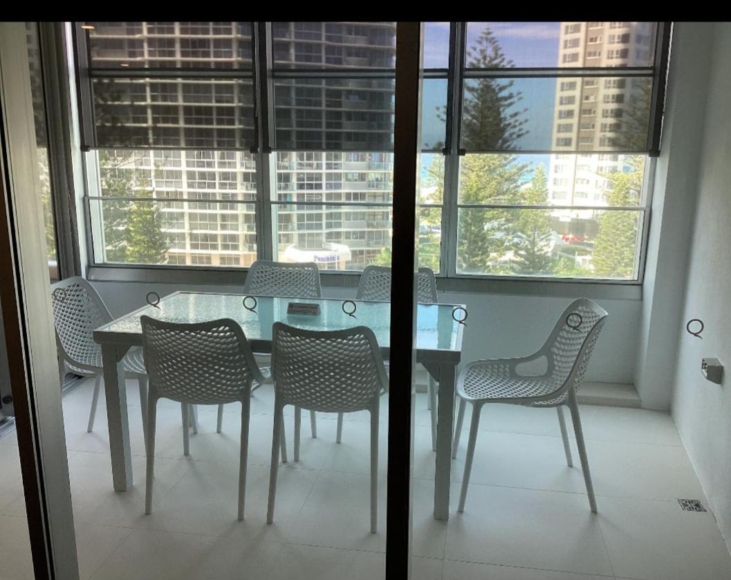 Serain Residences On 9 Hamilton Avenue Gold Coast Dış mekan fotoğraf
